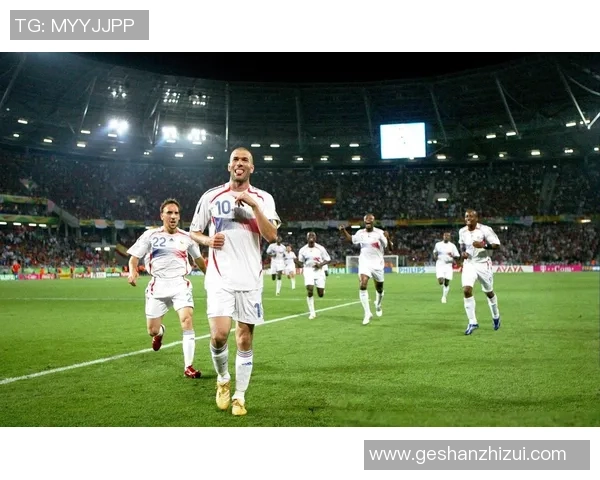 法国足球巨星崛起之路 从齐达内到姆巴佩的辉煌历程