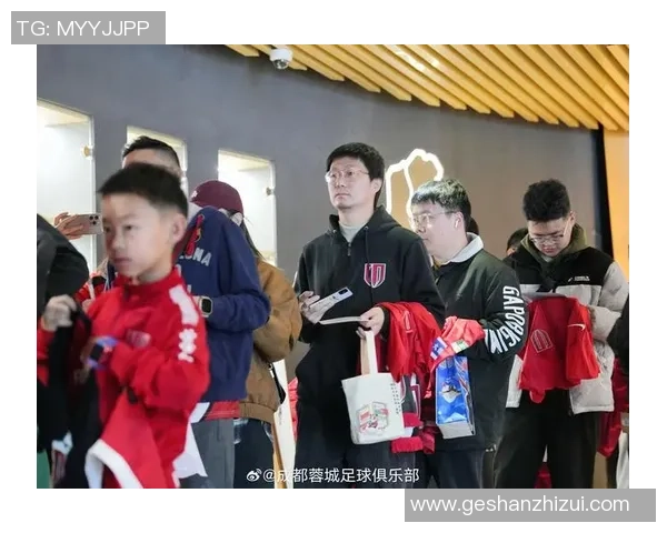 足球球星直播平台助力球迷零距离互动畅享精彩赛事 足球球星直播平台助力球迷零距离互动畅享精彩赛事