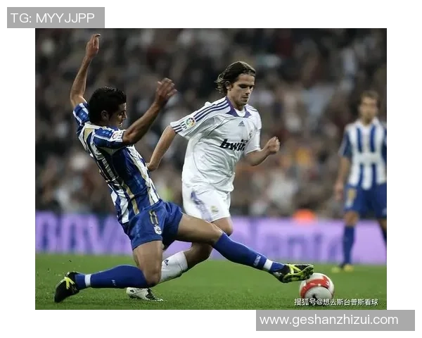 世界五号位足球巨星盘点 他们的技术与影响力如何塑造足球格局 世界五号位足球巨星盘点 他们的技术与影响力如何塑造足球格局